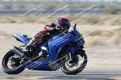 media/Dec-05-2025-CVMA Friday Practice (Fri) [[303bad9a84]]/4-Racer 4-Trackday 1/Session 2 (Turn 14)/